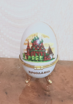Отдается в дар «Яйца-шкатулки «города».»