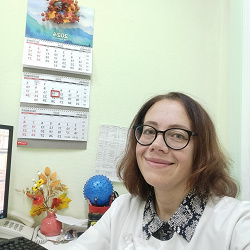 Отдается в дар «Медицинские халаты 44-50 размер»