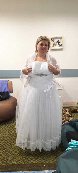 Отдается в дар «свадебное платье 50 р-р»