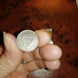 Отдается в дар «монетка Люксбург»
