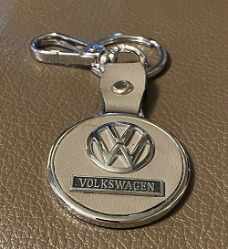 Отдается в дар «Брелок Volkswagen»