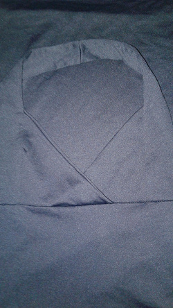 Отдается в дар «Маленькое черное платье холтер»