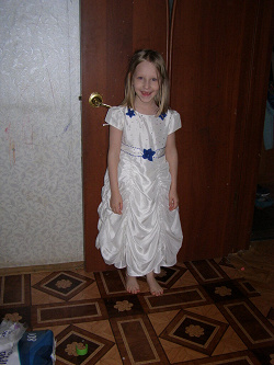 Отдается в дар «Платье на 6 лет»