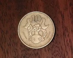 Отдается в дар «Кипрская монета»