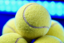 Отдается в дар «Мячики теннисные»