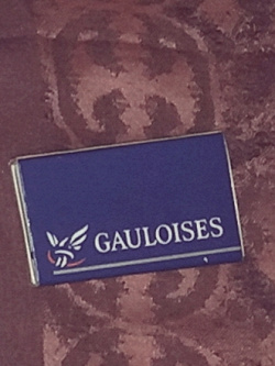 Отдается в дар «Спички сигарет «Gauloises»( в коллекцию)»