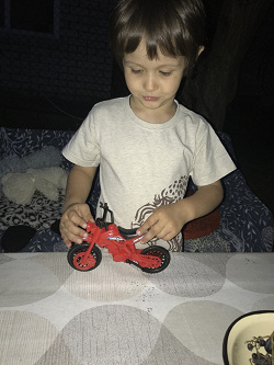 Отдается в дар «Детская игрушка — мотоцикл»