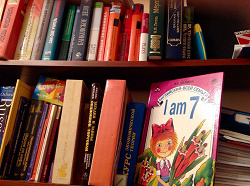 Отдается в дар ««I am 7» — английский для детей»