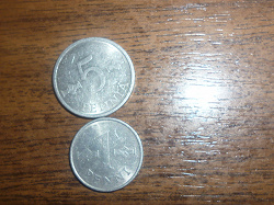 Отдается в дар «Монеты: Финляндия. 1 пенни, 5 пенни»