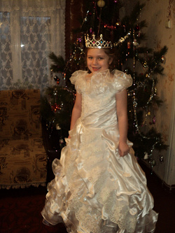 Отдается в дар «Обалденное платье для принцессы!!! Скоро — скоро Новый Год!!!)»