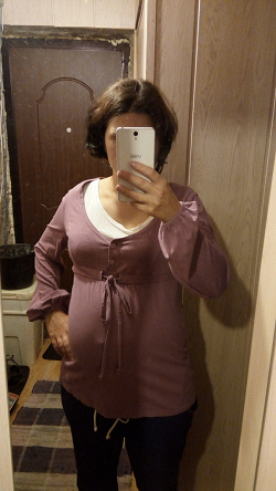 Отдается в дар «Блуза трикотажная для беременных и кормящих мам 42 — 44»