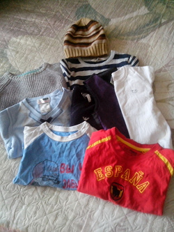 Отдается в дар «Одежда для мальчика 1-3 года»
