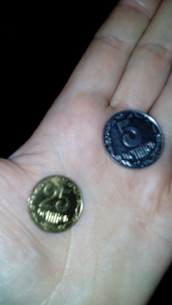 Отдается в дар «Монетки не Российские!!!»