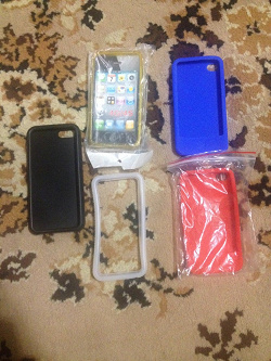 Отдается в дар «чехлы на Iphone 4s новые»