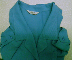 Отдается в дар «Блузка-пиджак летний размер 56»