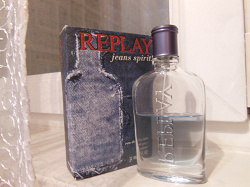 Отдается в дар «Туалетная вода мужская Replay jeans spirit»