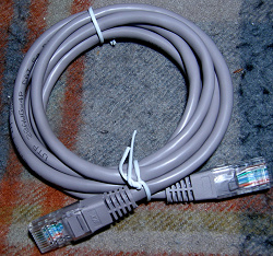 Отдается в дар «Ethernet патч -корд кабель»