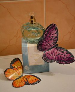 Отдается в дар «Аромат Avon Beautiful Butterfly»