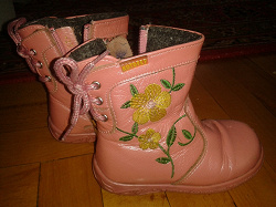Отдается в дар «Осенняя обувь для девочки»