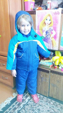 Отдается в дар «Зимний костюм на мальчика 2-3-4 лет»