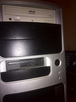 Отдается в дар «Привод Asus CD-S520/A5 IDE»