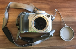 Отдается в дар «Фотоаппарат Canon на ремонт»