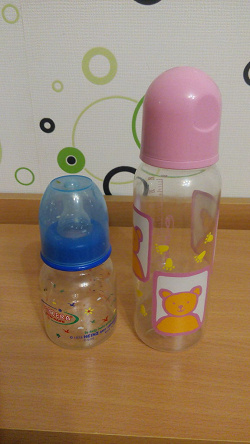 Отдается в дар «2 детские бутылочки»