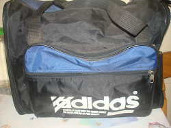 Отдается в дар «Спортивная сумка Adidas»