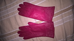 Отдается в дар «кожаные перчатки»