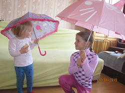 Отдается в дар «Два детских зонтика»