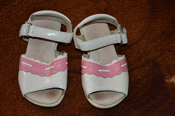 Отдается в дар «Детская обувь для девочки №3»