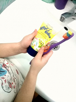 Отдается в дар «Детская зубная паста»
