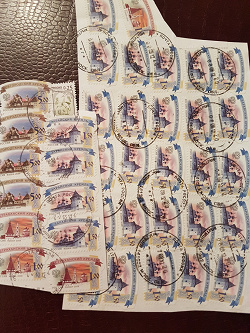 Отдается в дар «Гашеные марки с конвертов. Кремли.»