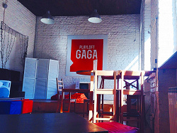 Отдается в дар «2 купона на бесплатное посещение GaGa»