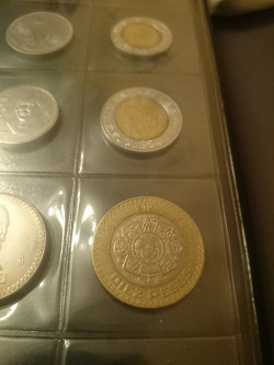 Отдается в дар «Монеты Мексика»