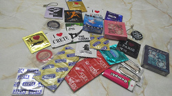 Отдается в дар «Для любви;) презервативы, лубриканты, крем»
