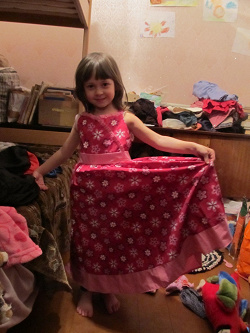Отдается в дар «Платье на 7-8 лет»