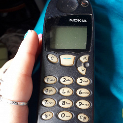Отдается в дар «Nokia 5110»