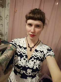 Отдается в дар «Платье 42-44»