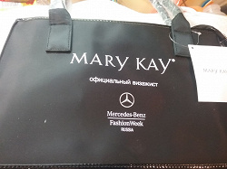 Отдается в дар «Новая качественная сумка мэри кэй»