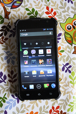 Отдается в дар «Полностью рабочий смартфон «ZTE LEO S1», но с трещинками на экране.»