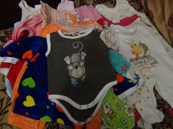 Отдается в дар «Одежда для новорожденных»