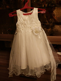 Отдается в дар «Платье на девочку размер 98»
