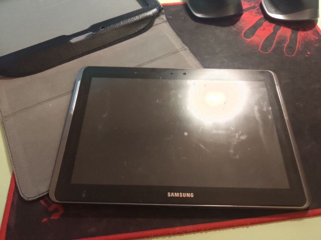 Samsung Galaxy Tab в дар (Москва). Дарудар