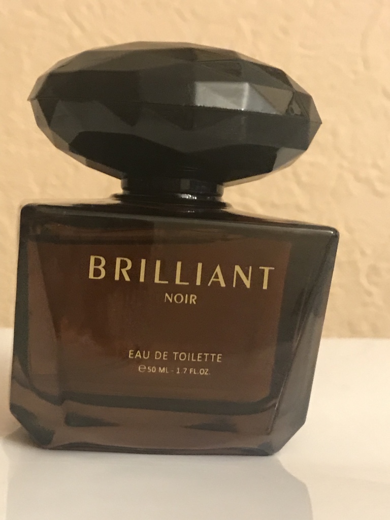 Туалетная Вода «Аромат Brilliant Noir» в дар (Москва). Дарудар