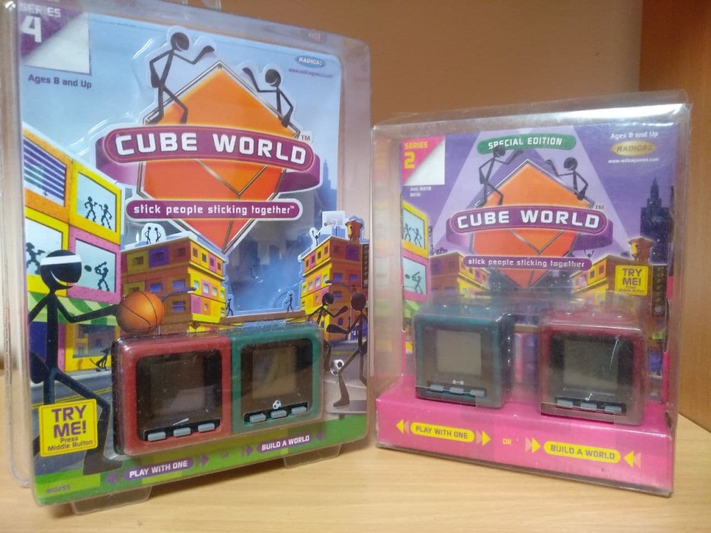 Cube world электронная игрушка в дар (Москва). Дарудар