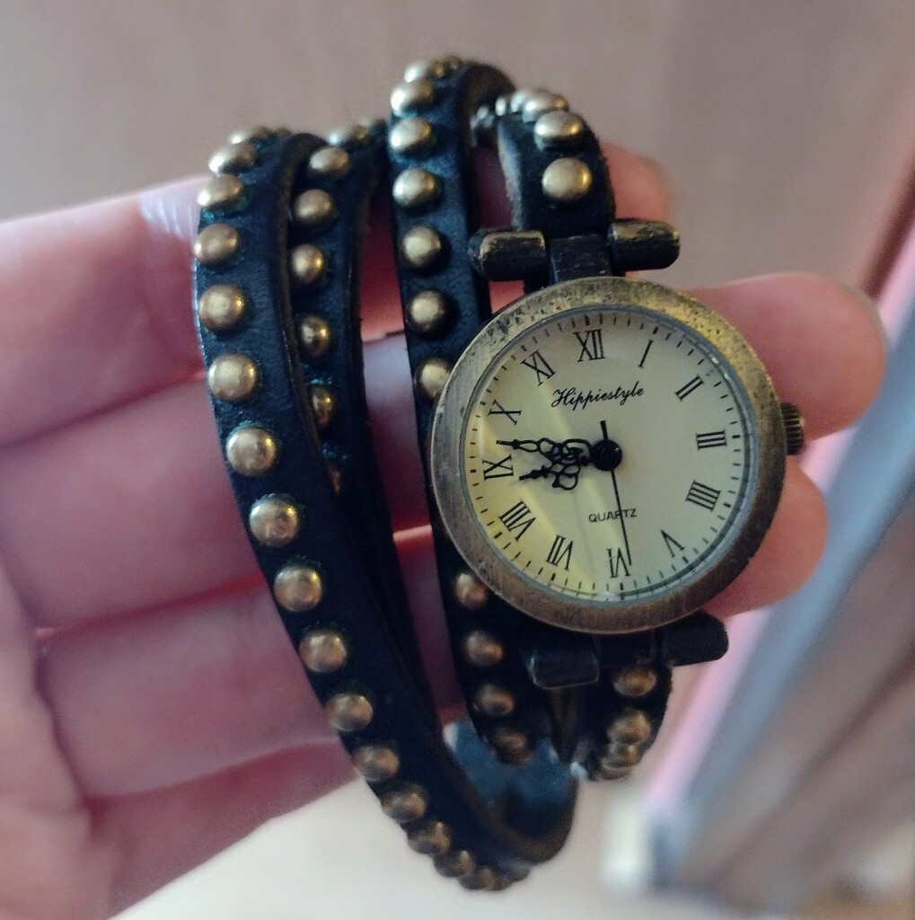 Часы наручные в дар (Новосибирск). Дарудар