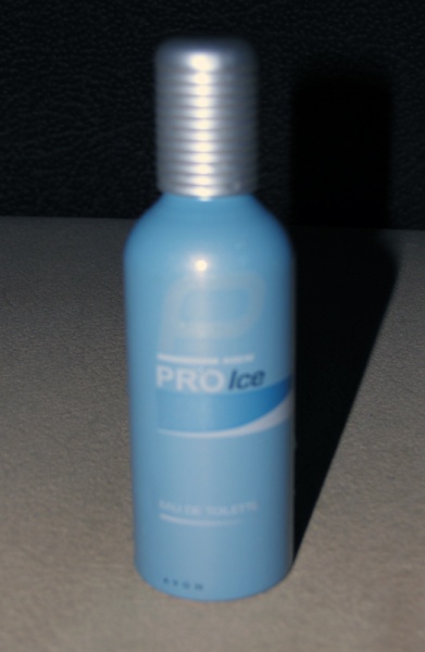 Pro energy 100 мл. Духи platinum pro energy. Cherry pro energy духи. Туалетная вода pro. Премиальный парфюм для мужчин.