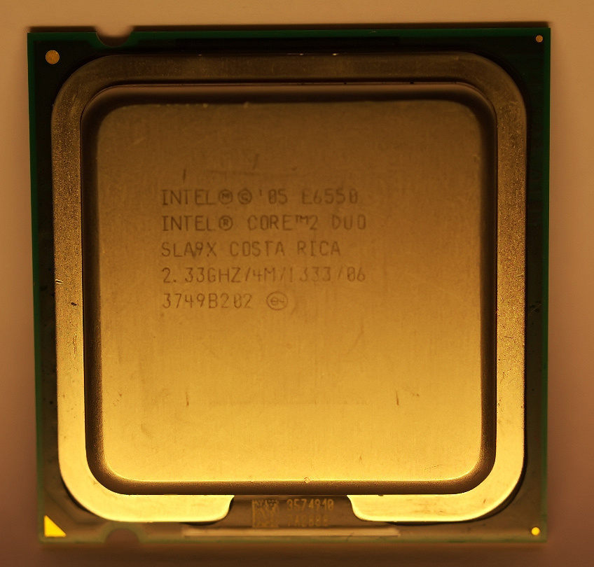 Интел москва. Intel Pentium e5700. Intel Core 2 Duo e6550. Intel Pentium 5700. Core 2 Duo e5700.