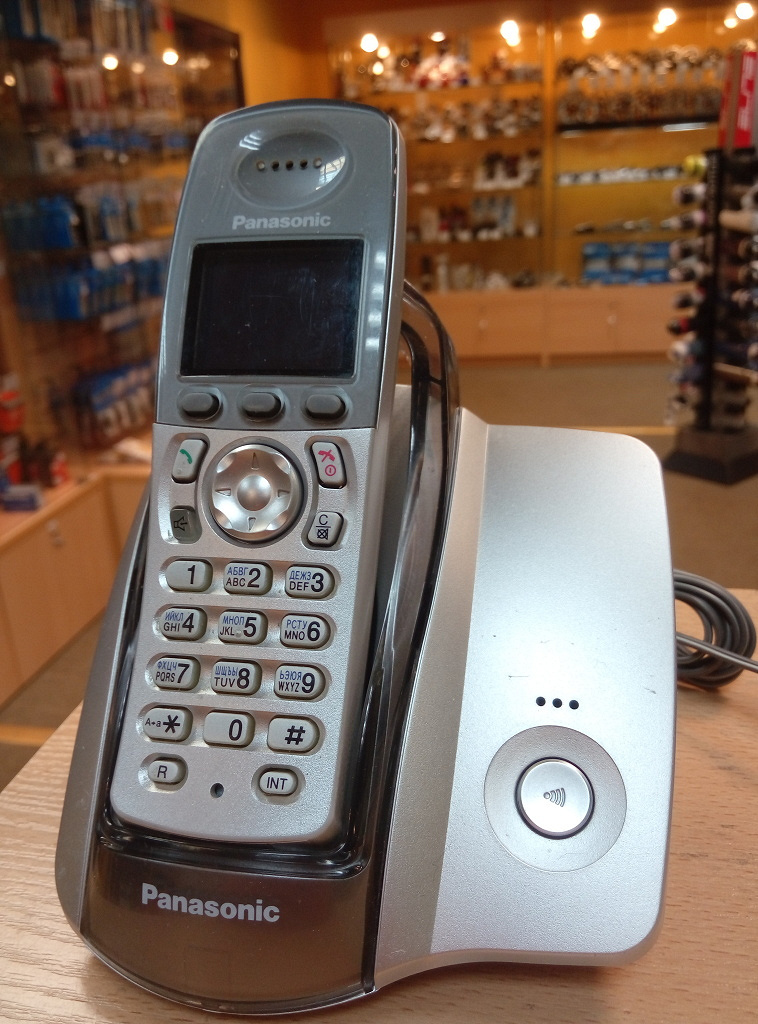 телефон панасоник мелодия. радиотелефон panasonic kx-tg6551. Panasonic phone kx-at7730x. радиотелефон panasonic kx-tcd437. Panasonic kx-dt343.